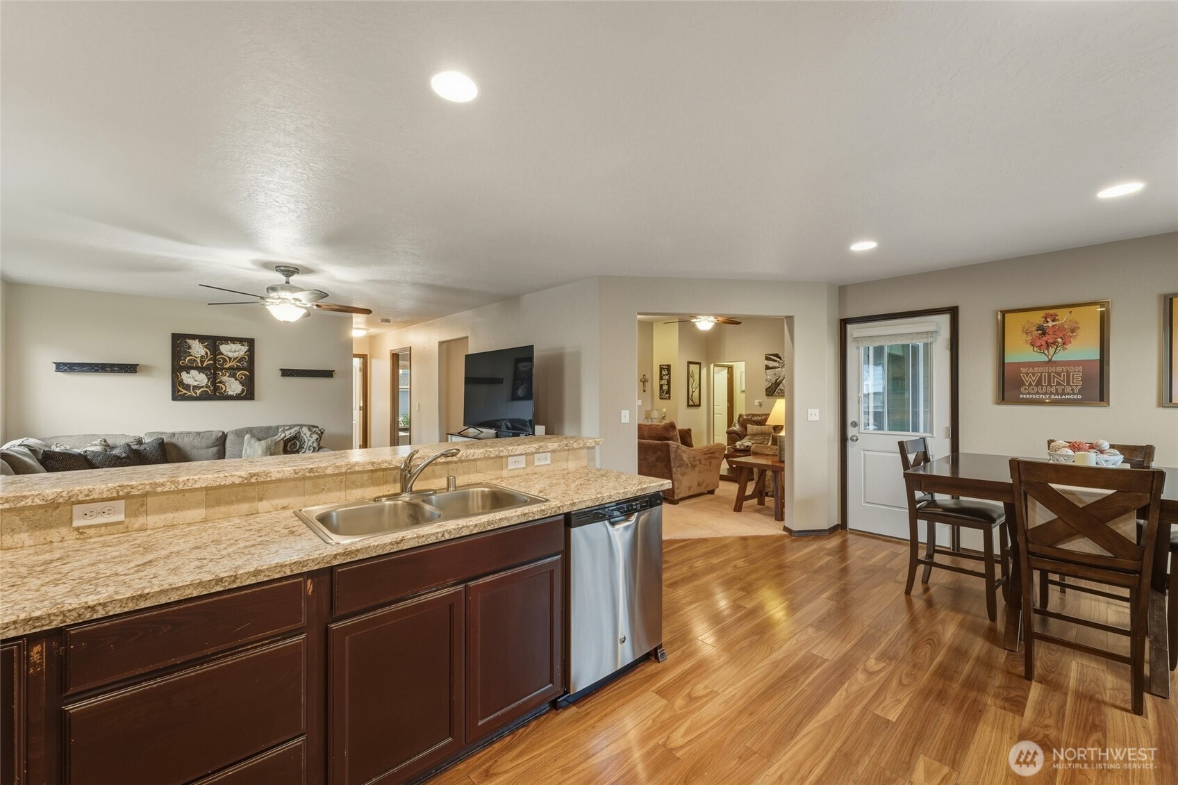 221 Chapelwood Avenue , Walla Walla, WA 99362