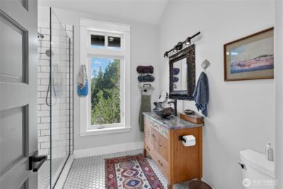 306 6th Street NW, Long Beach, WA 98631 - Photo 13