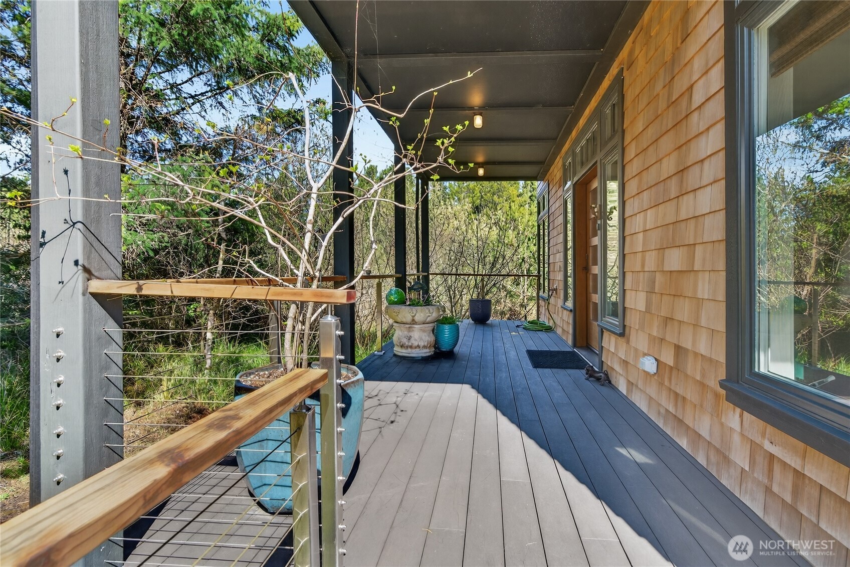 306 6th Street NW, Long Beach, WA 98631