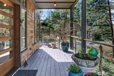 306 6th Street NW, Long Beach, WA 98631 - Photo 29