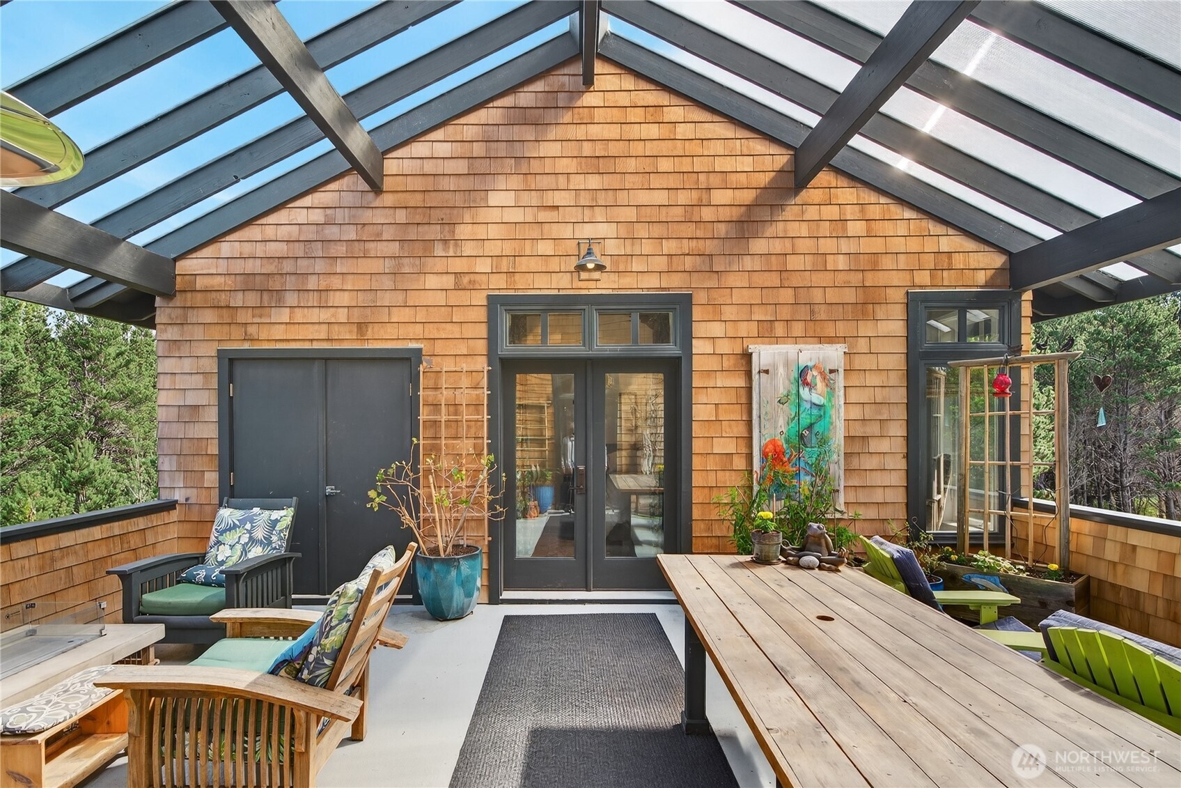 306 6th Street NW, Long Beach, WA 98631