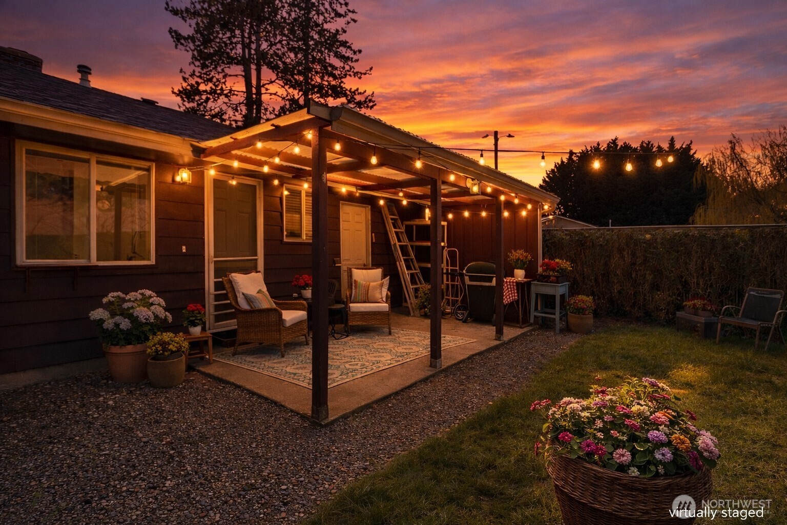 5709 Grove Street , Marysville, WA 98270-3967