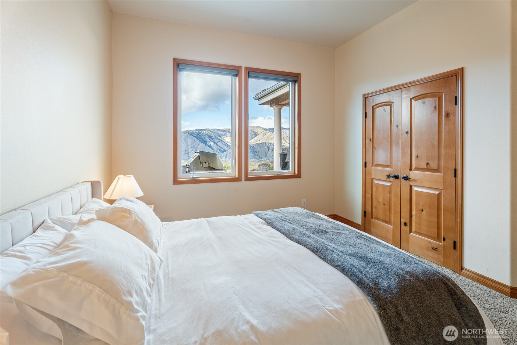 502 Desert Canyon Boulevard , Orondo, WA 98843