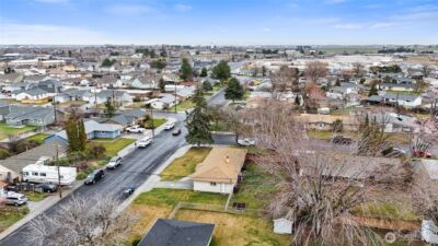 437 Sharon Avenue E, Moses Lake, WA 98837 - Photo 12