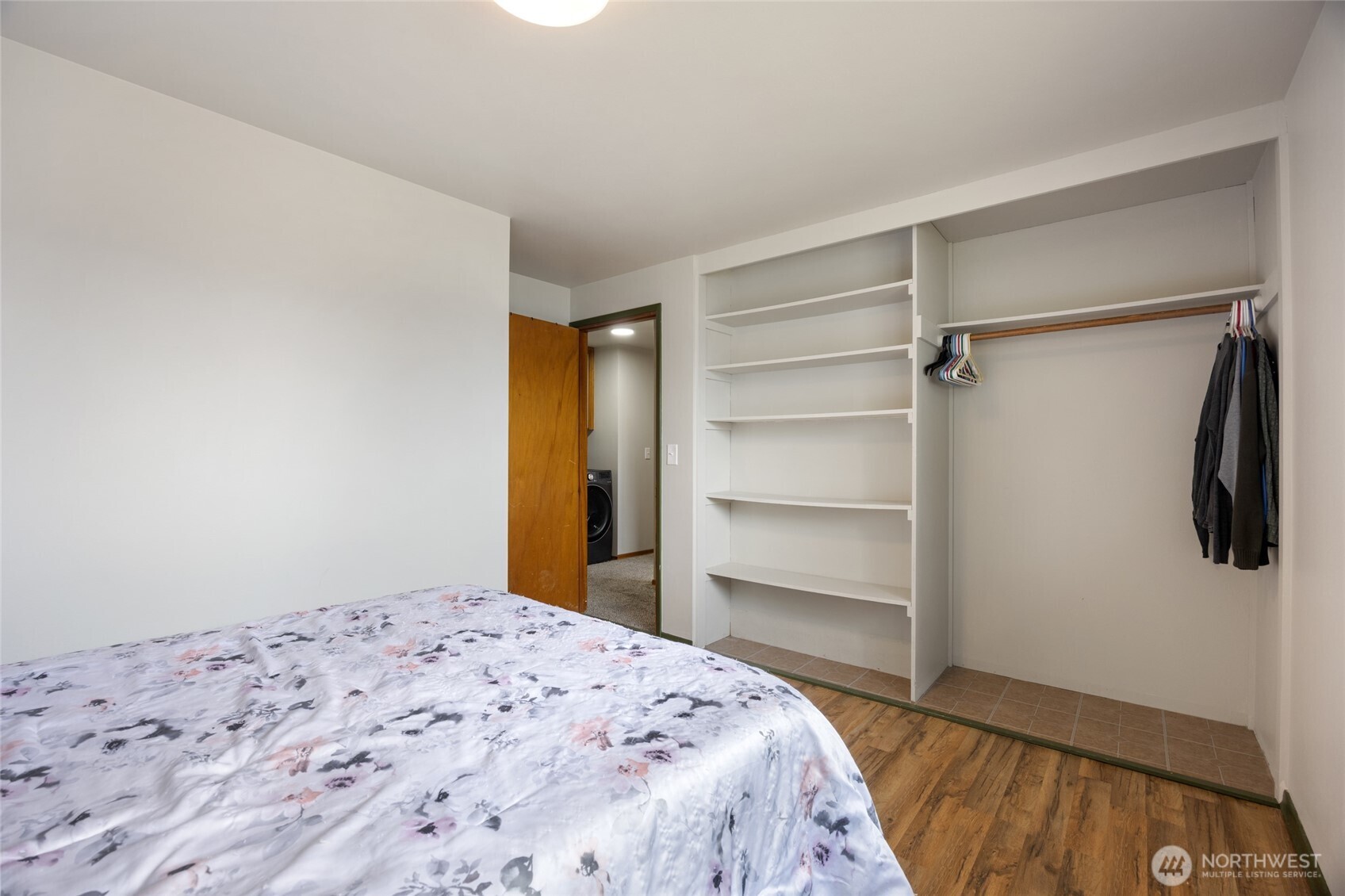 437 Sharon Avenue E, Moses Lake, WA 98837