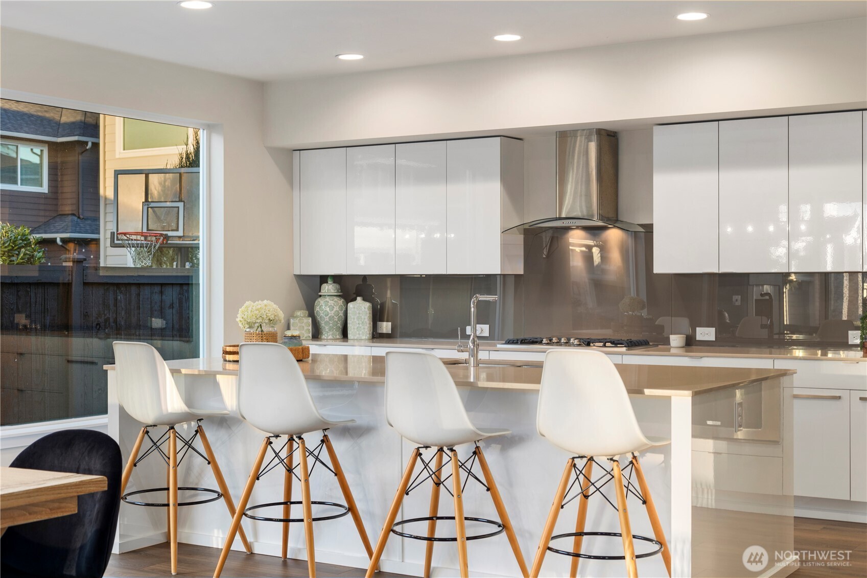 12052 SE 305th Place , Auburn, WA 98092