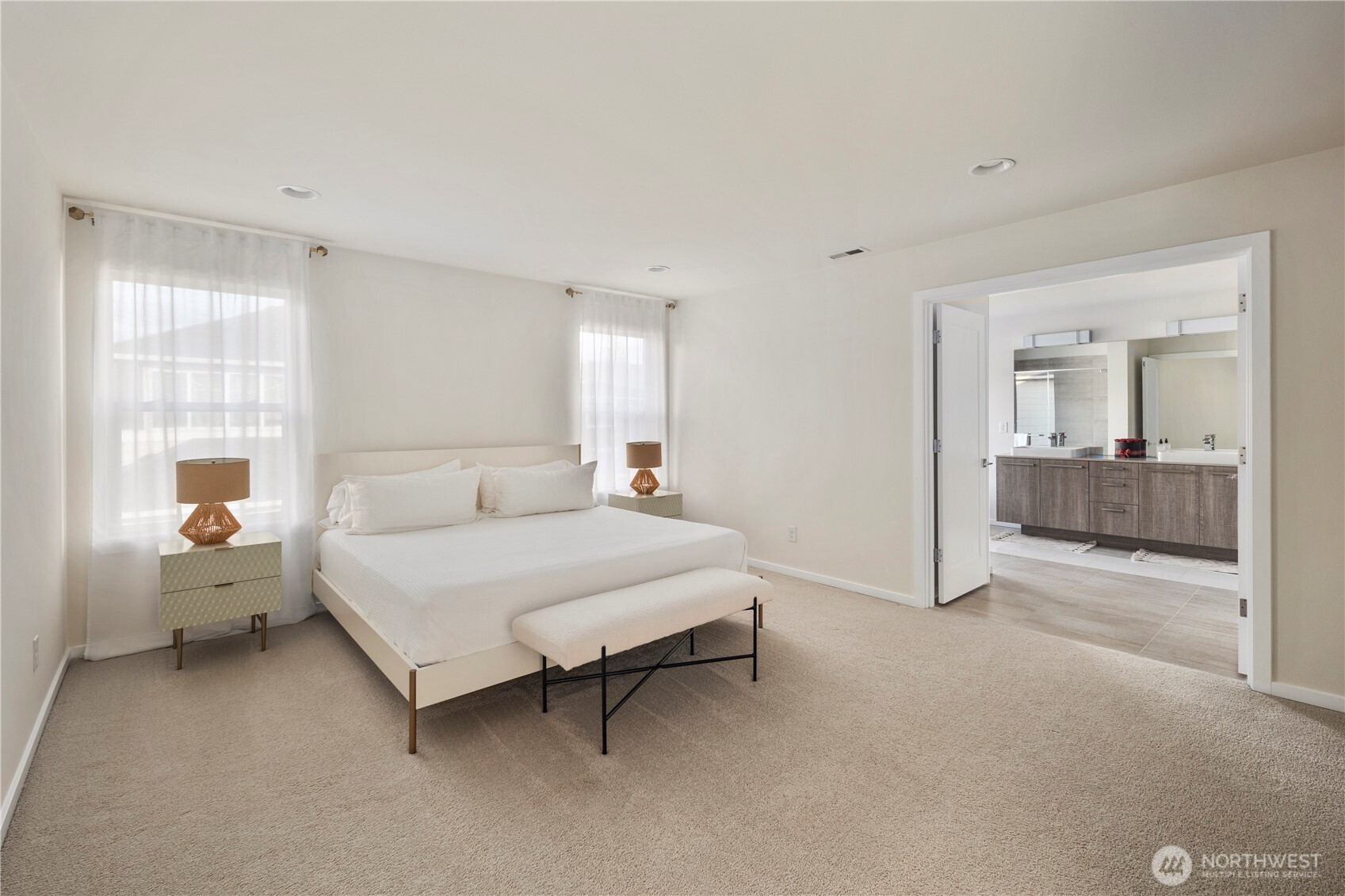 12052 SE 305th Place , Auburn, WA 98092