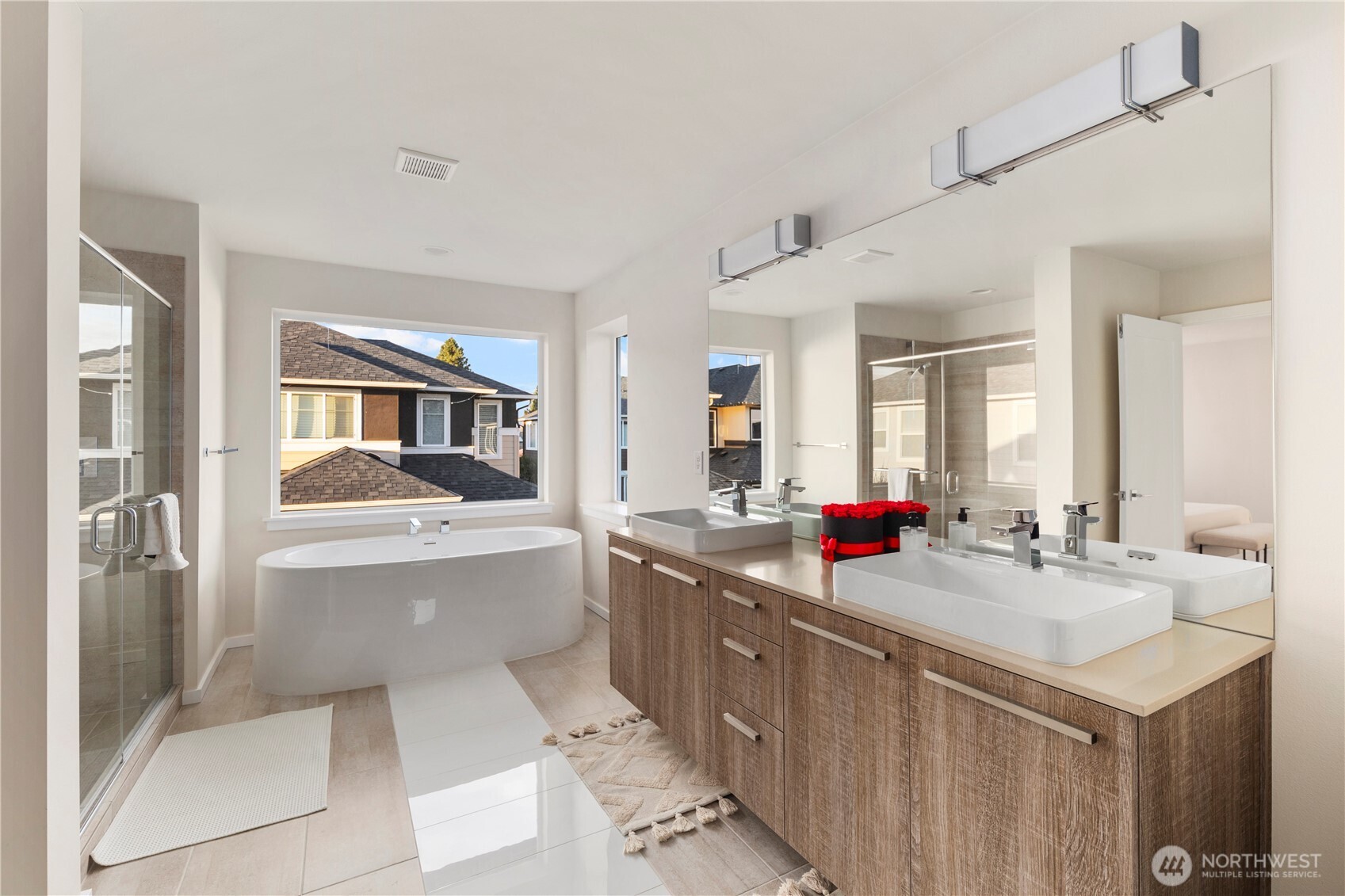 12052 SE 305th Place , Auburn, WA 98092