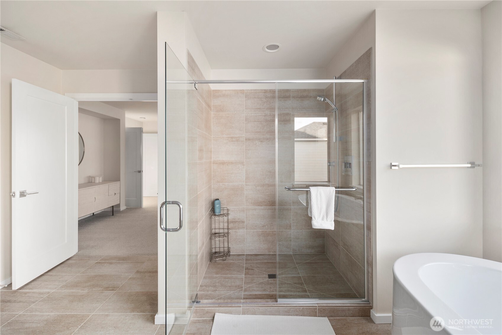 12052 SE 305th Place , Auburn, WA 98092