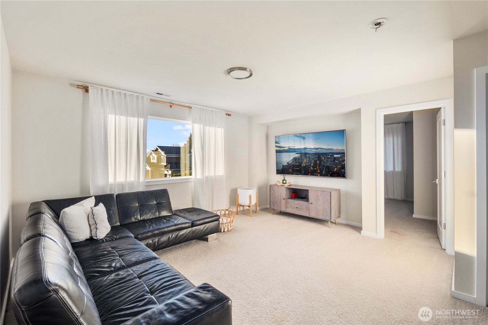 12052 SE 305th Place , Auburn, WA 98092