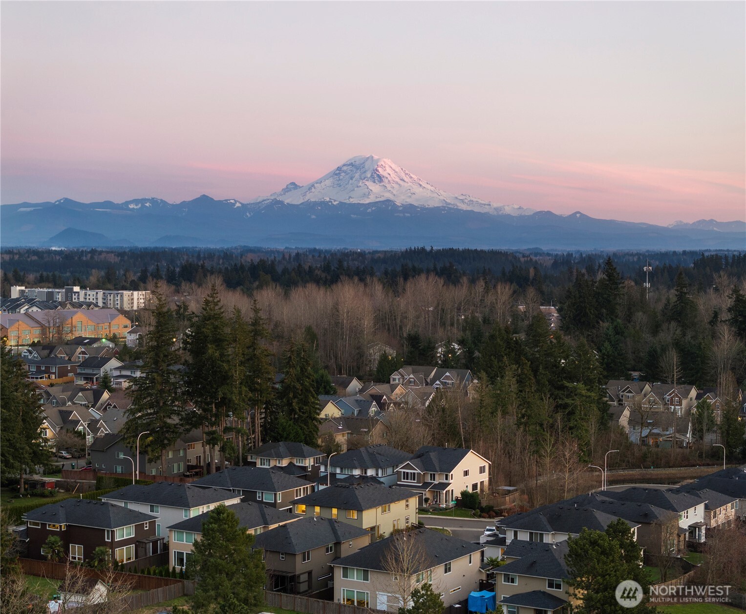 12052 SE 305th Place , Auburn, WA 98092