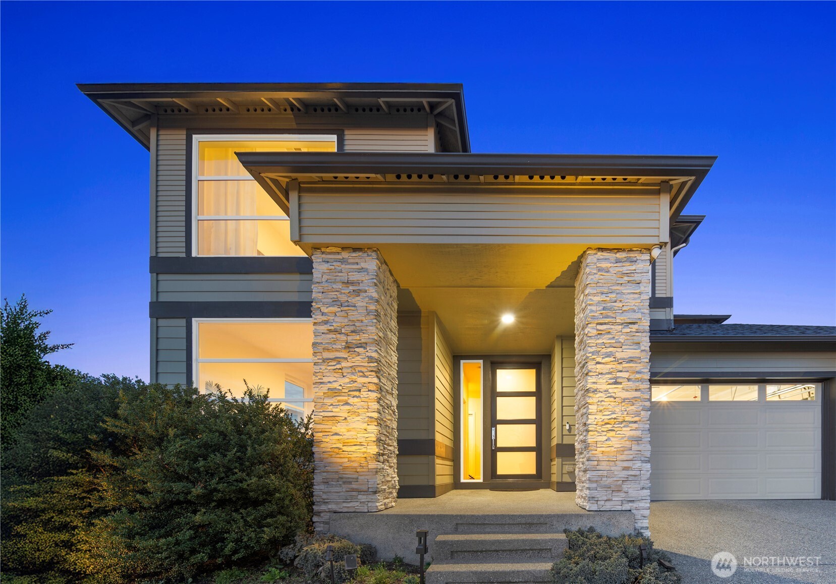 12052 SE 305th Place , Auburn, WA 98092