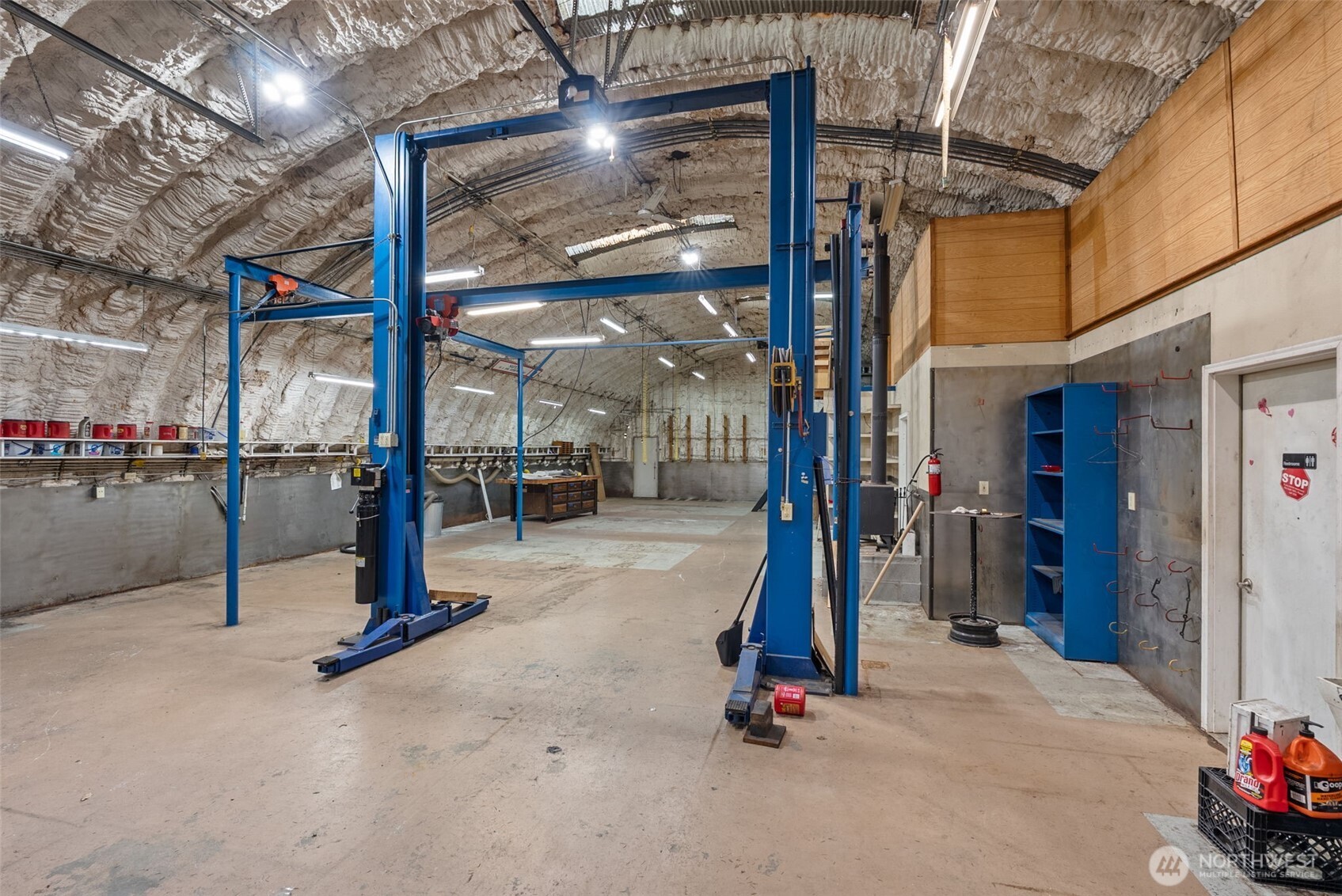 1895 North Fork Road , Chehalis, WA 98532