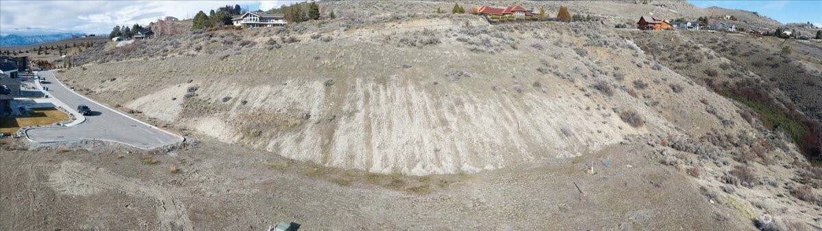 270 Crystal View Drive , Chelan, WA 98816