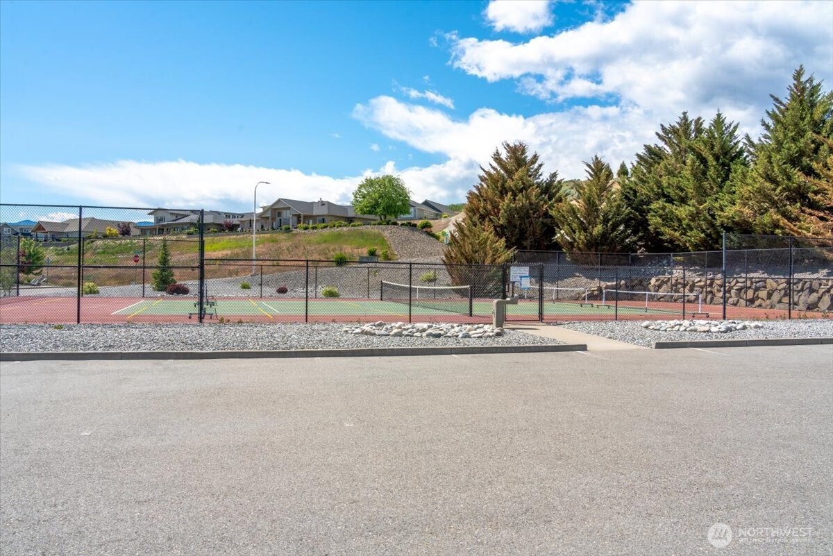 270 Crystal View Drive , Chelan, WA 98816