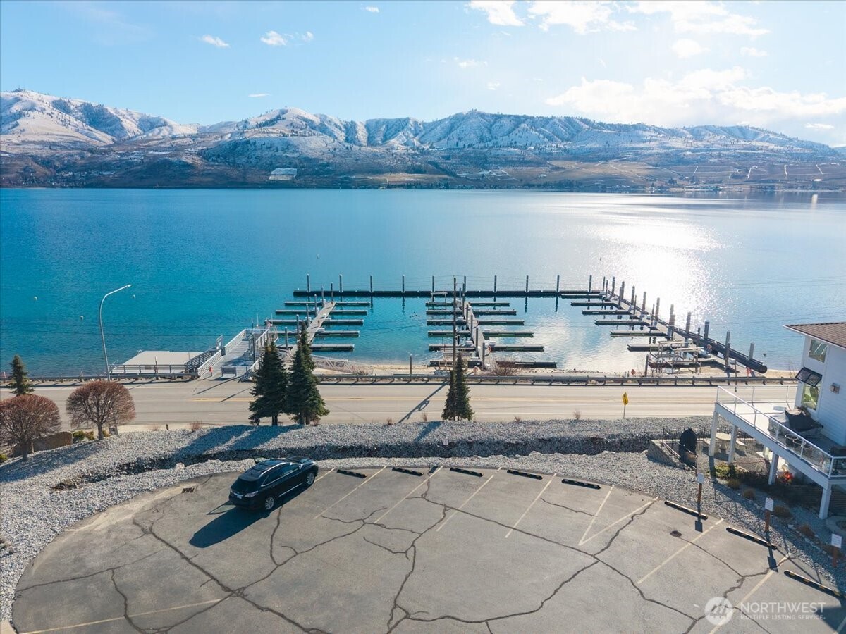 270 Crystal View Drive , Chelan, WA 98816