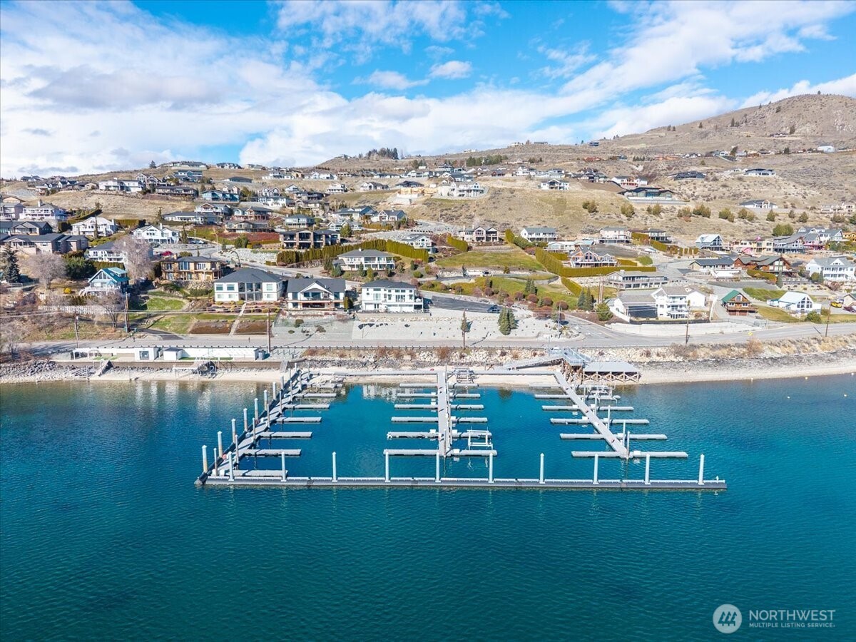 270 Crystal View Drive , Chelan, WA 98816