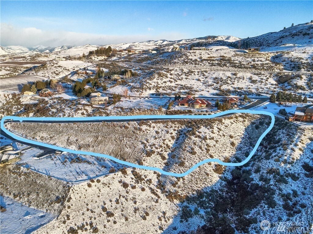 270 Crystal View Drive , Chelan, WA 98816