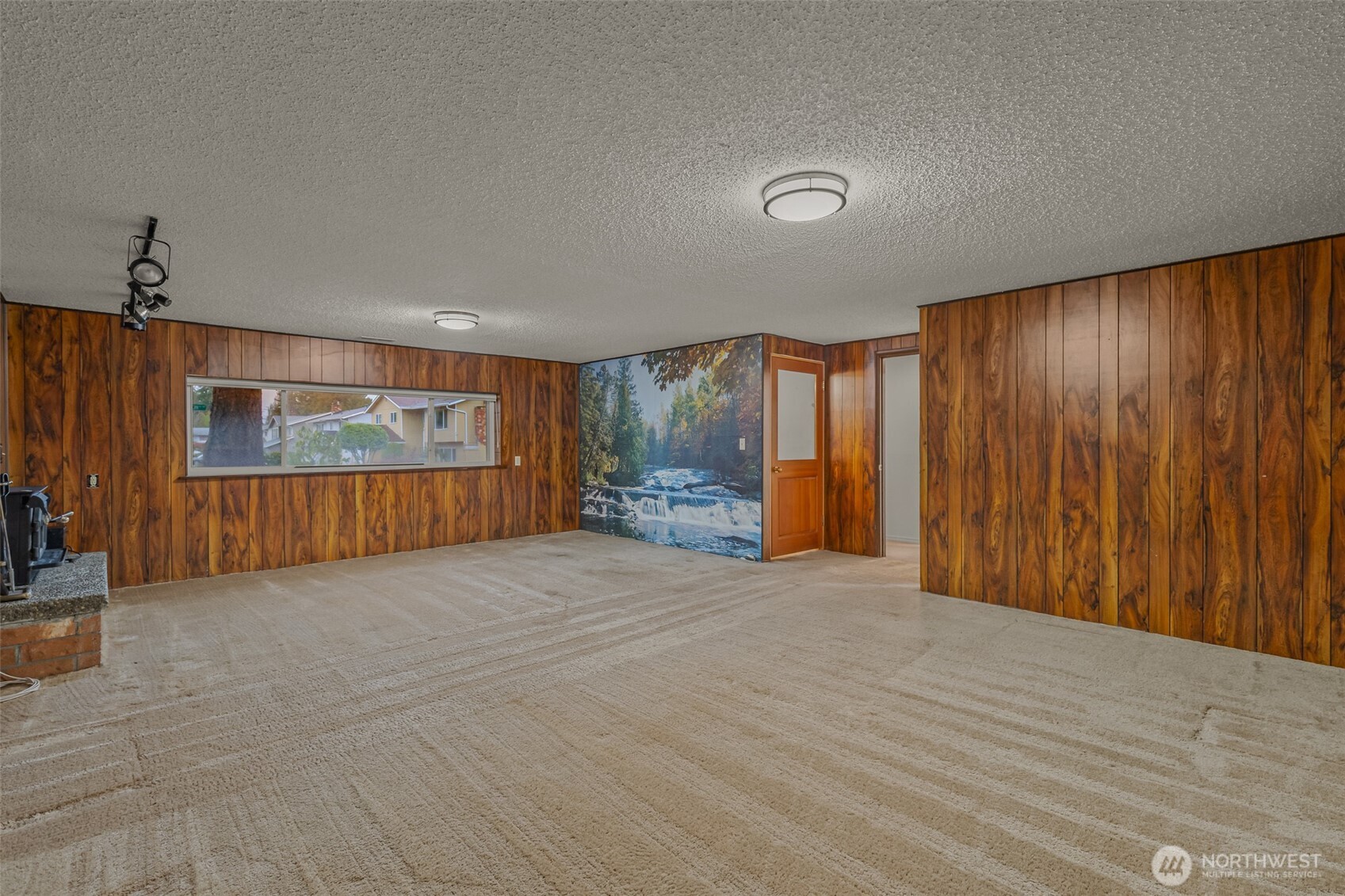 2207 Bremerton Avenue NE, Renton, WA 98059