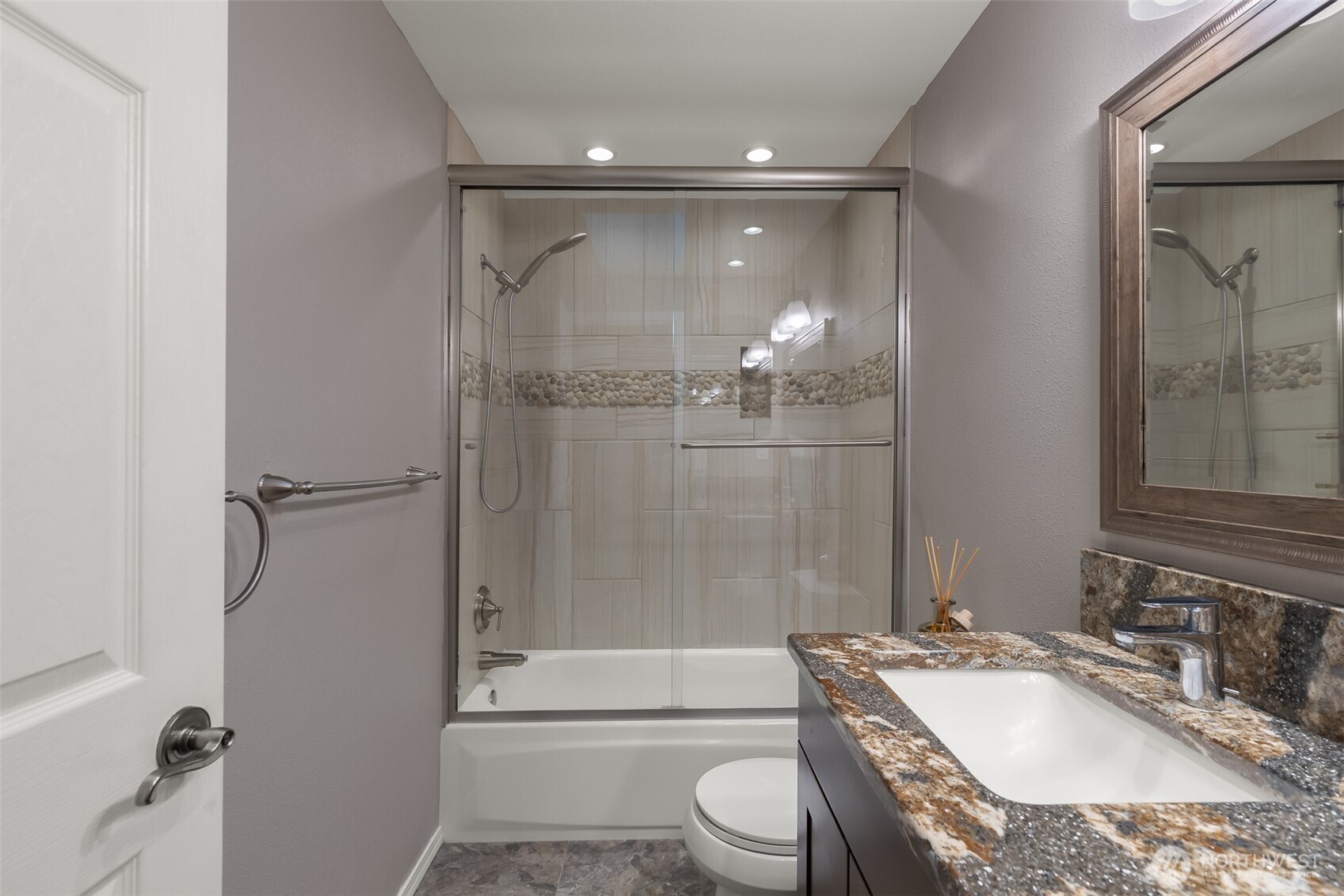 2207 Bremerton Avenue NE, Renton, WA 98059