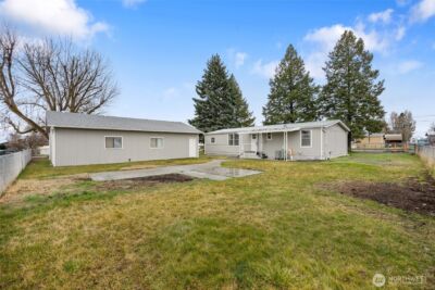 8780 NE Lybbert Drive , Moses Lake, WA 98837 - Photo 27