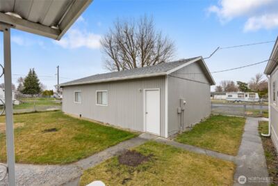 8780 NE Lybbert Drive , Moses Lake, WA 98837 - Photo 29