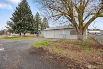 8780 NE Lybbert Drive , Moses Lake, WA 98837 - Photo 3