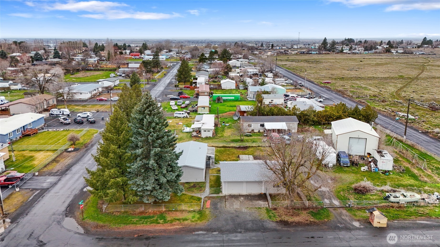 8780 NE Lybbert Drive , Moses Lake, WA 98837