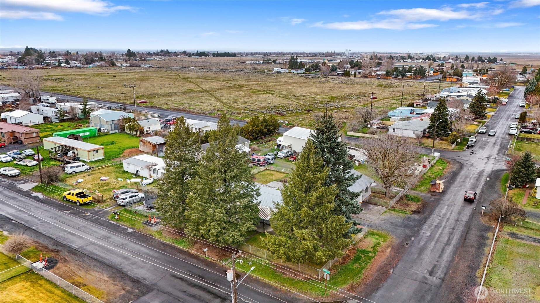 8780 NE Lybbert Drive , Moses Lake, WA 98837