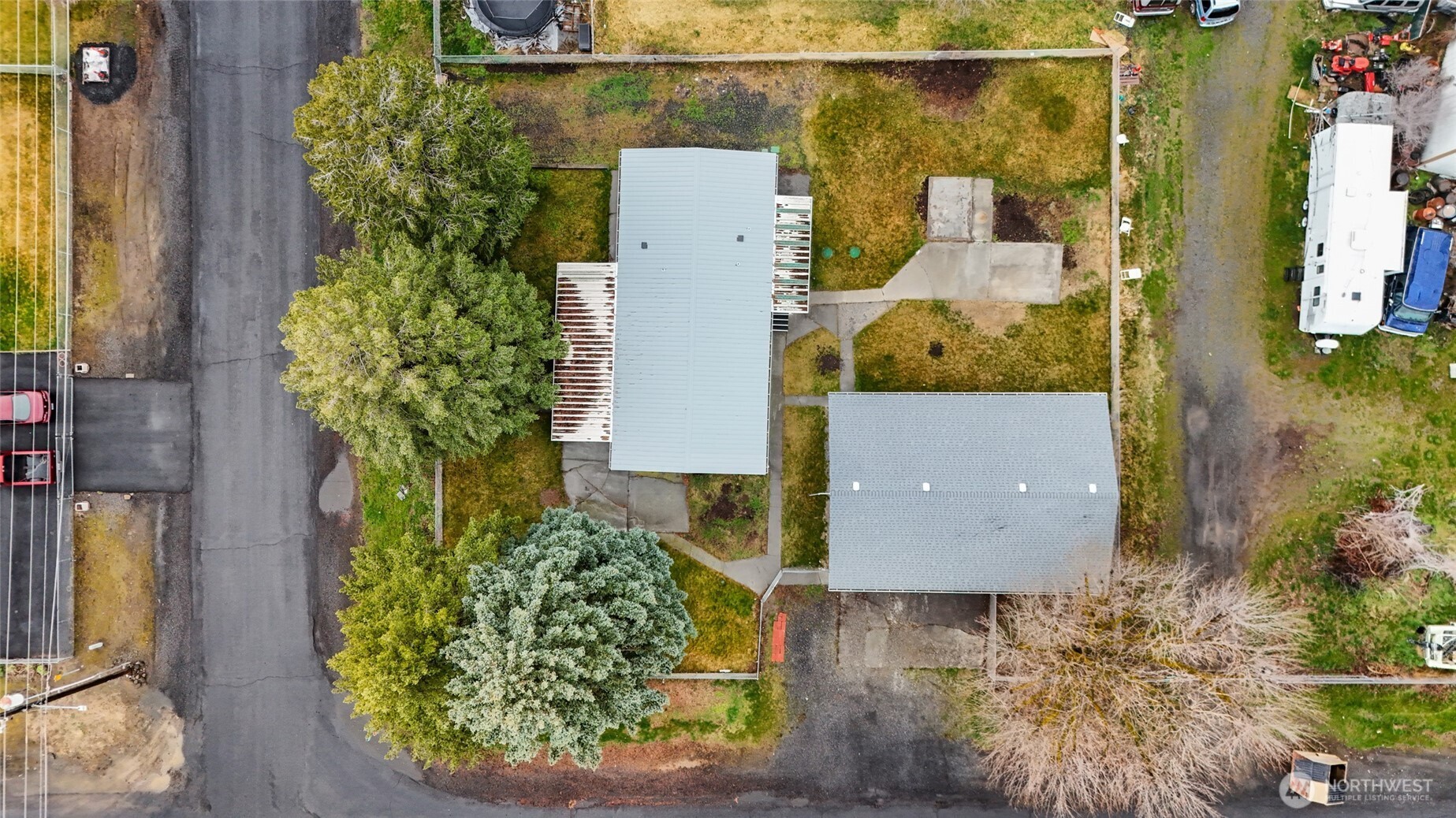 8780 NE Lybbert Drive , Moses Lake, WA 98837