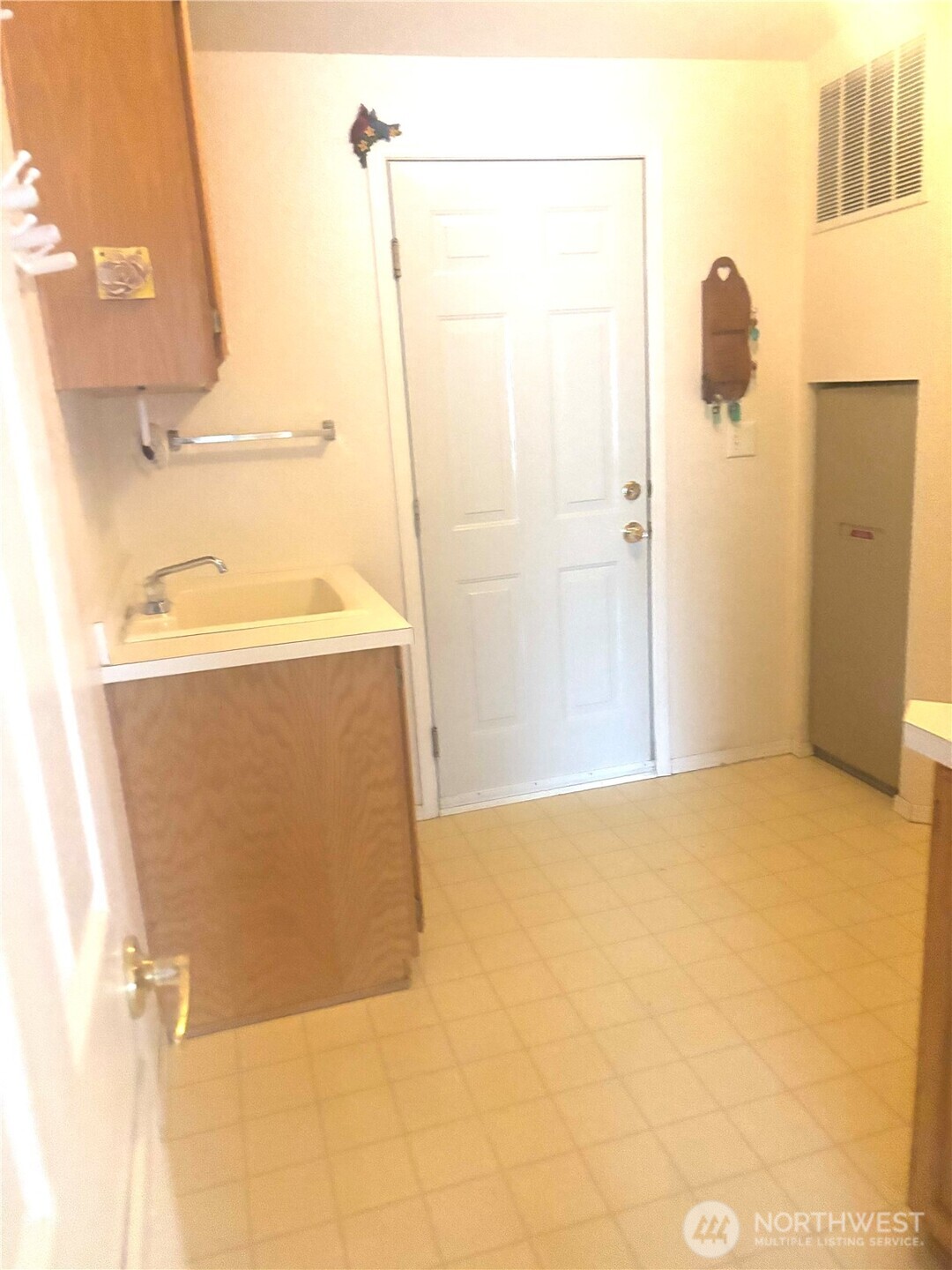 111 Green Meadows Drive , Sequim, WA 98382