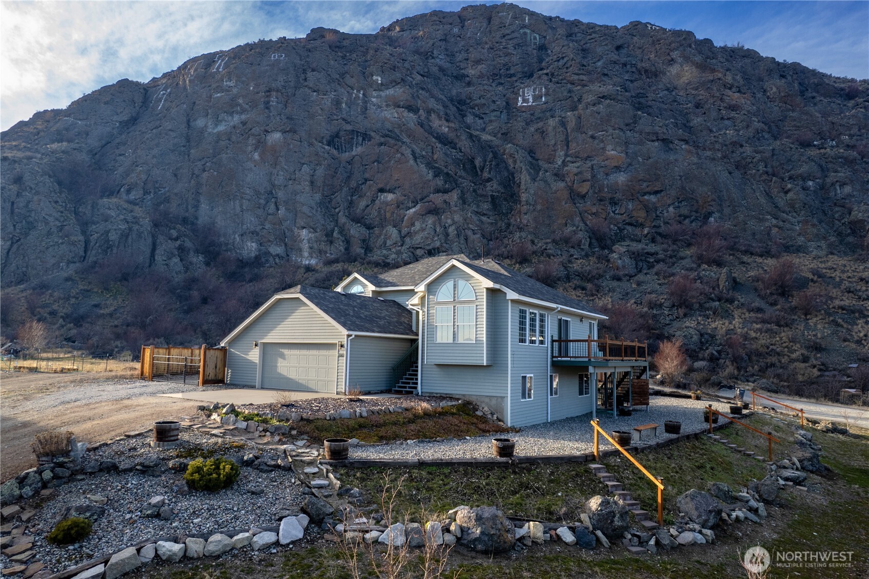 2206 Summit Drive , Oroville, WA 98844