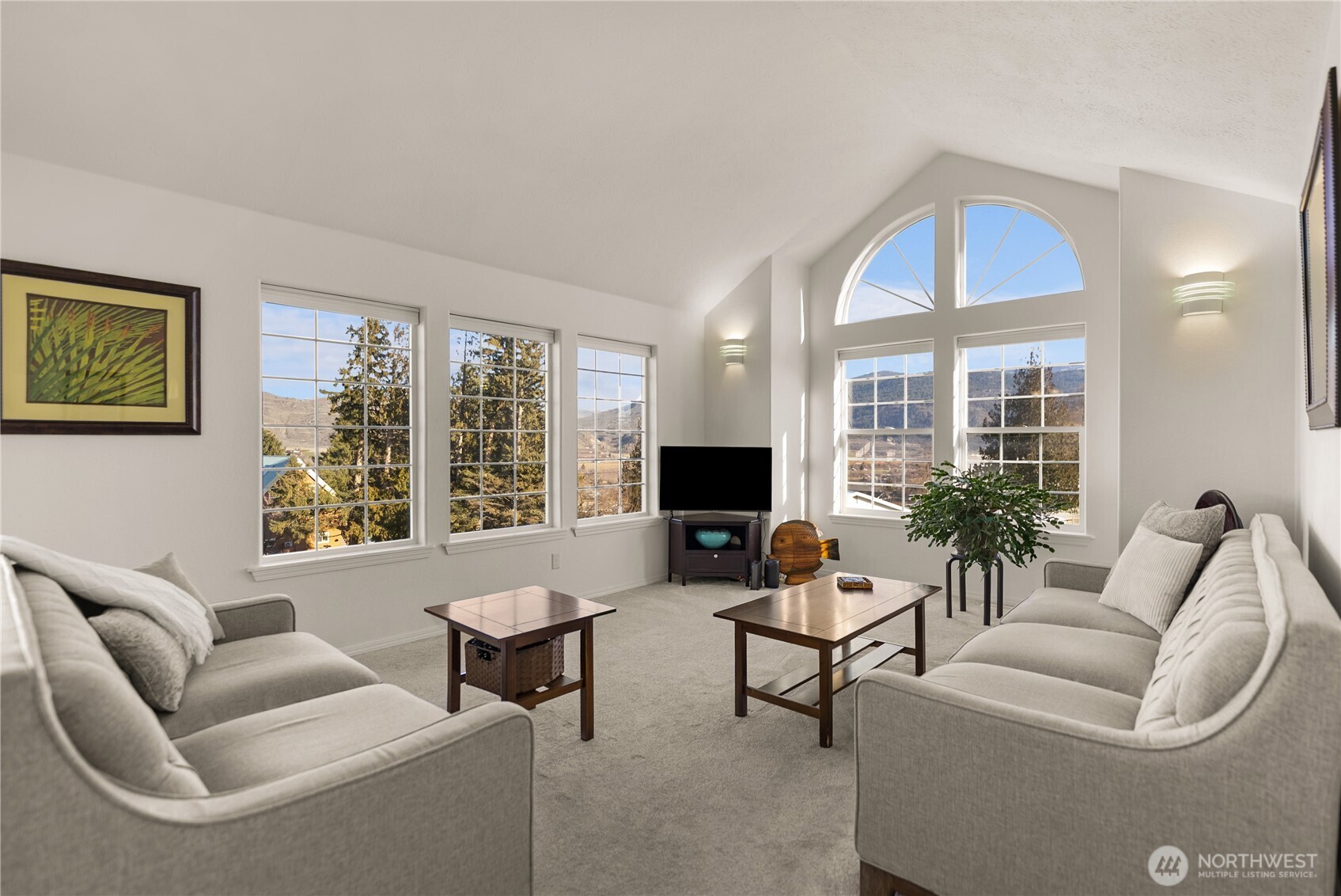 2206 Summit Drive , Oroville, WA 98844