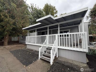 11510 E Riverside Drive #48, Bothell, WA 98011 - Photo 3