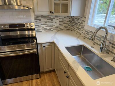 11510 E Riverside Drive #48, Bothell, WA 98011 - Photo 7