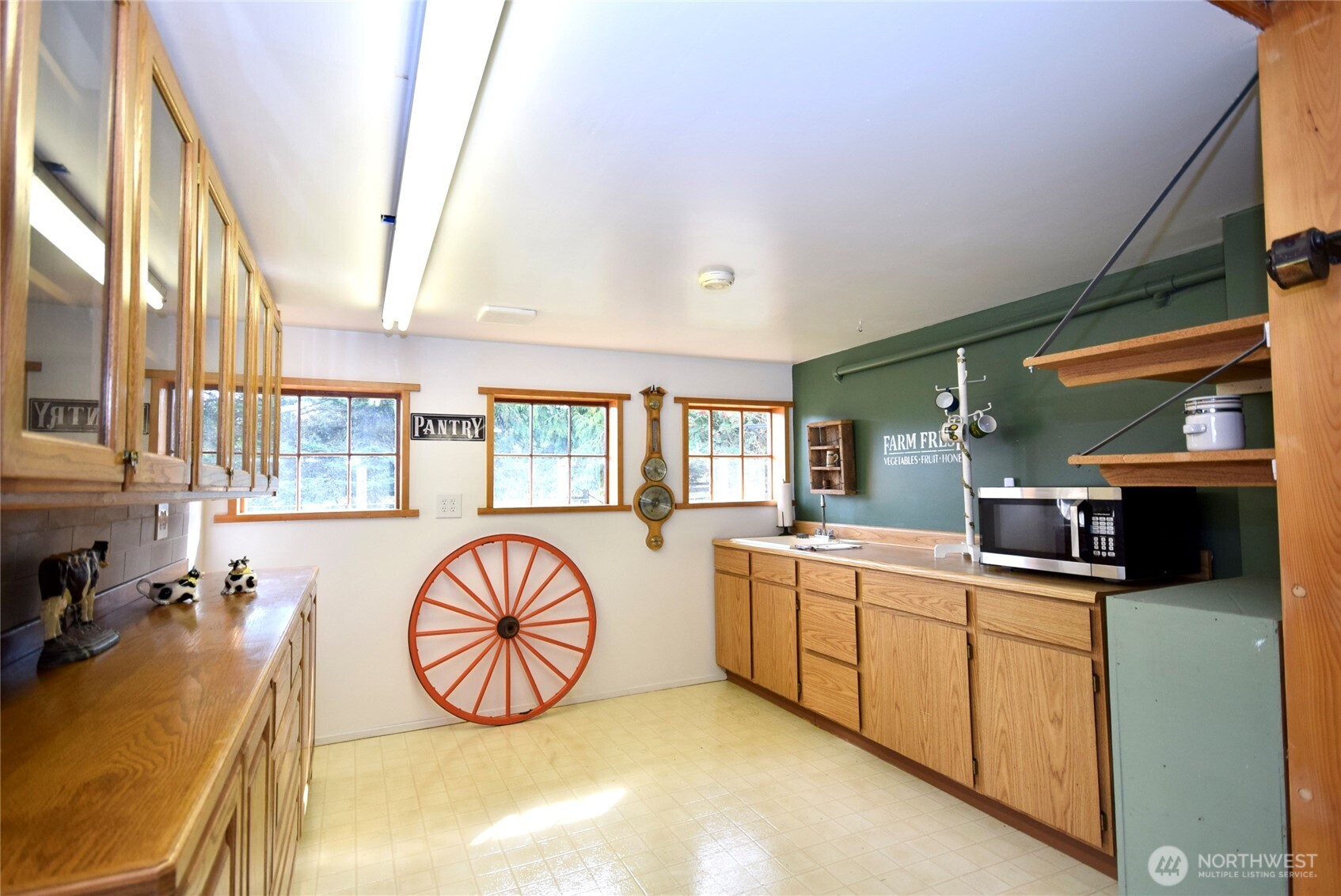 1734 Woodcock Road , Sequim, WA 98382