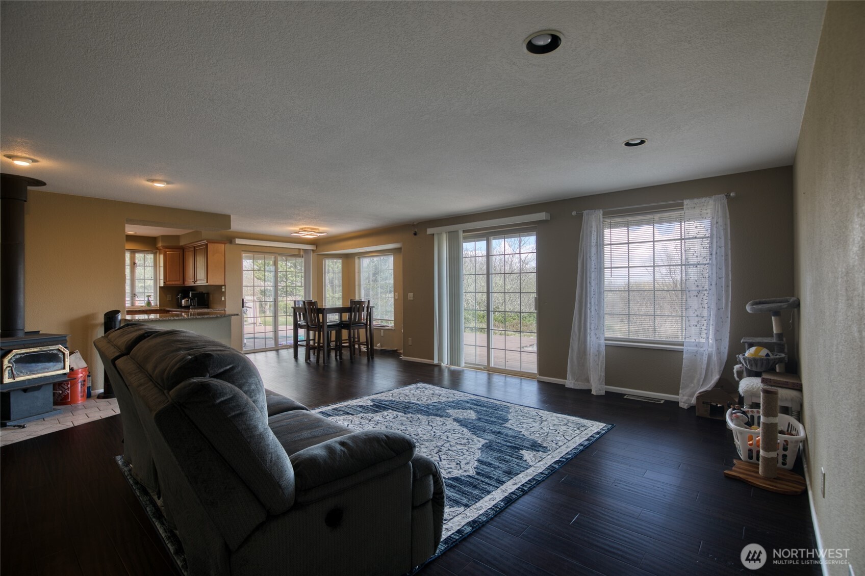 138 Olympic View Avenue NE, Ocean Shores, WA 98569