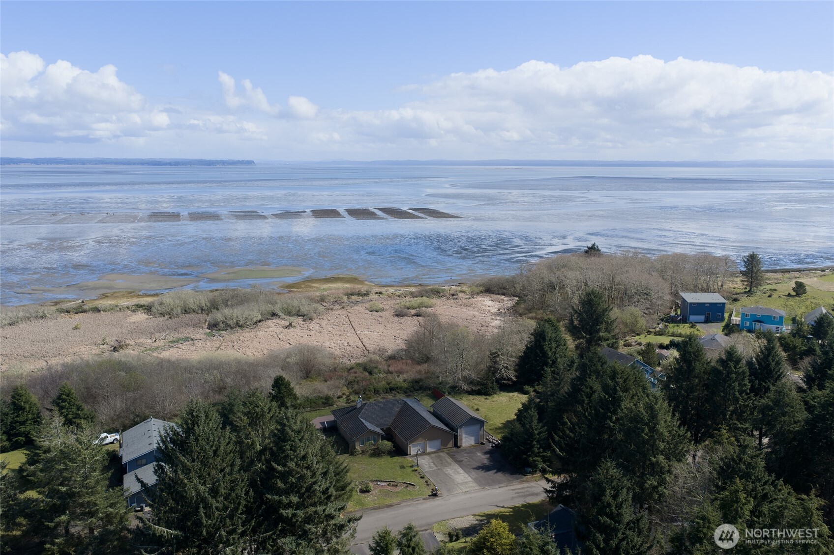 138 Olympic View Avenue NE, Ocean Shores, WA 98569