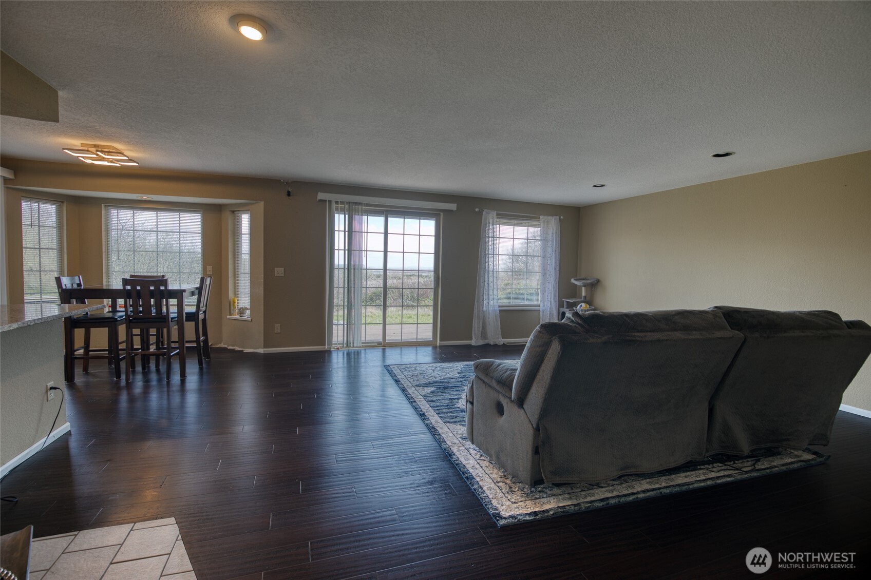 138 Olympic View Avenue NE, Ocean Shores, WA 98569