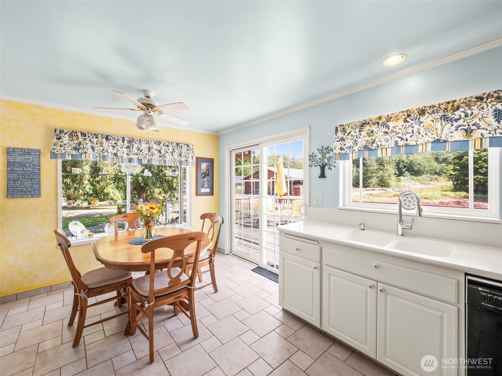 5523 53rd Street W, University Place, WA 98467