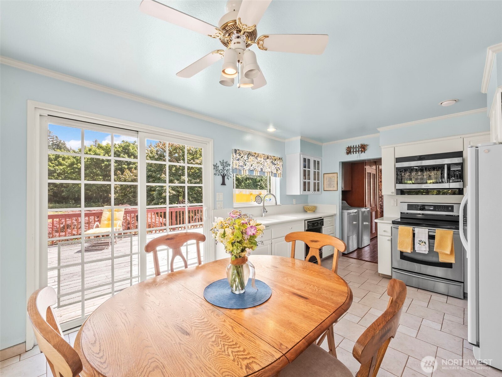 5523 53rd Street W, University Place, WA 98467