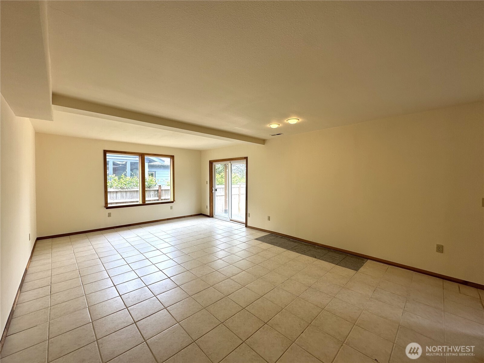 832 Whale Court SW, Ocean Shores, WA 98569