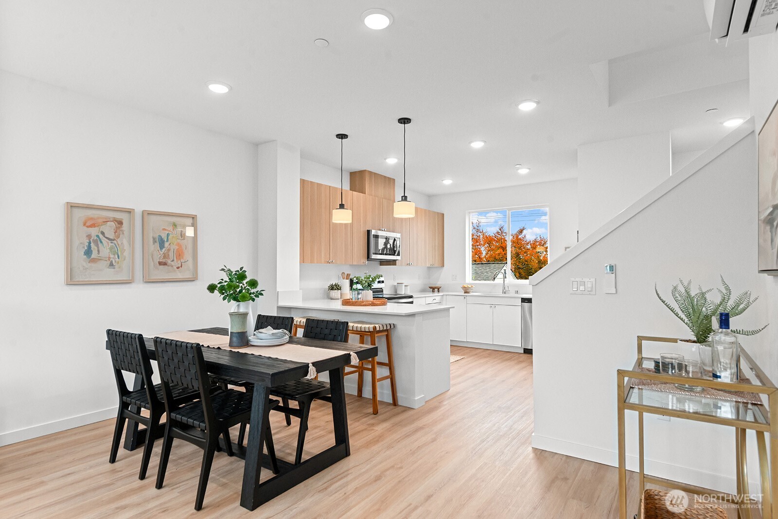 1403 SW 111th Lane , Seattle, WA 98146