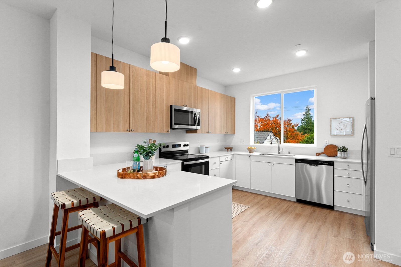 1403 SW 111th Lane , Seattle, WA 98146