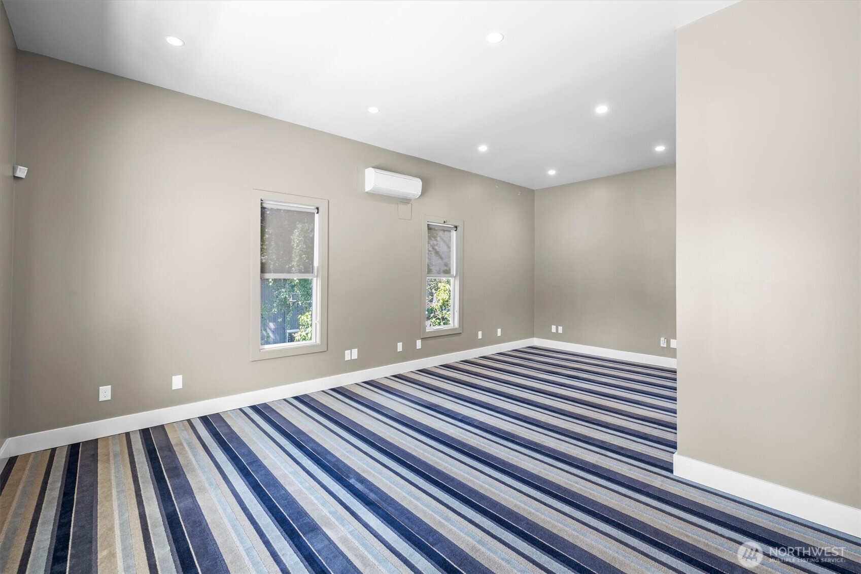 160 S 1st Street , Kalama, WA 98625