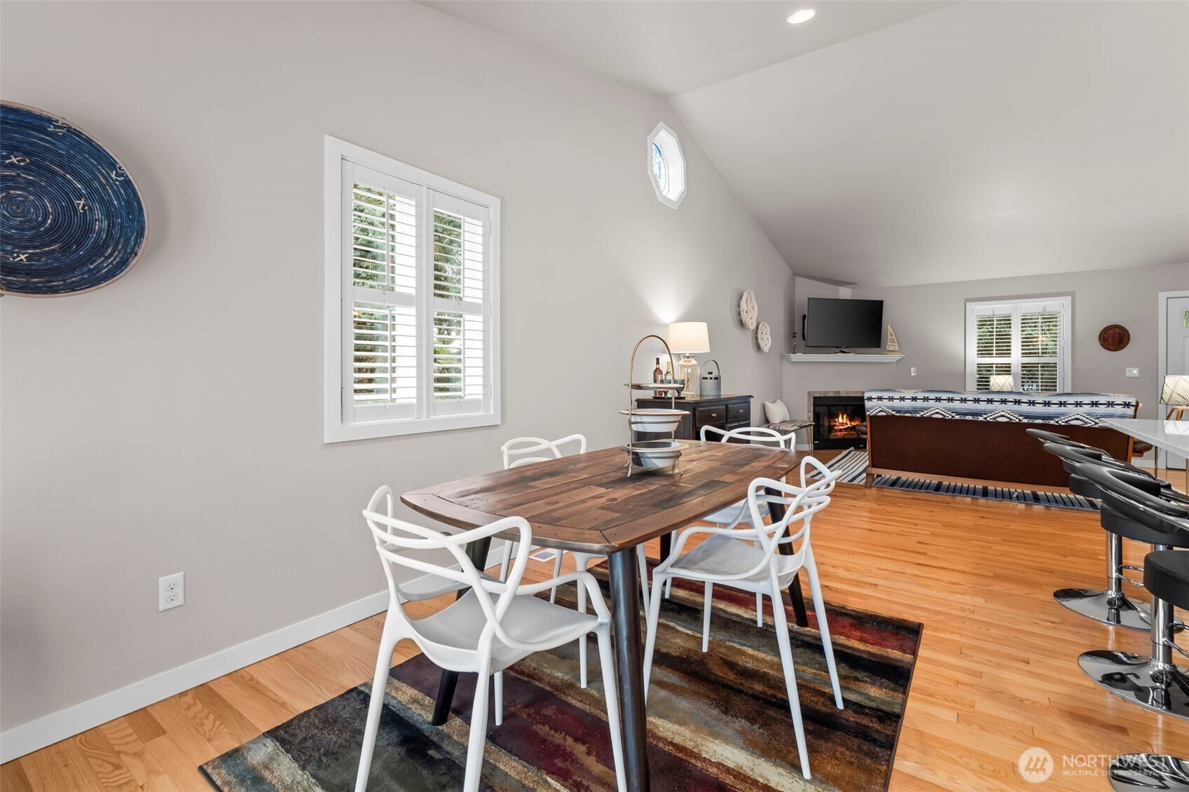 4925 Harbor View Drive NE, Tacoma, WA 98422