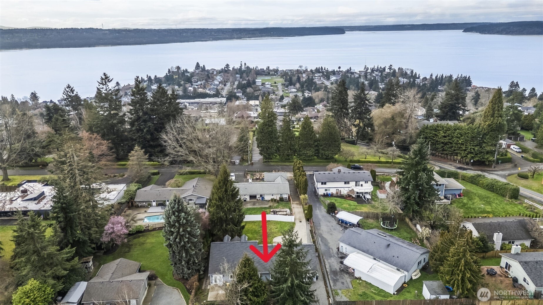 4925 Harbor View Drive NE, Tacoma, WA 98422