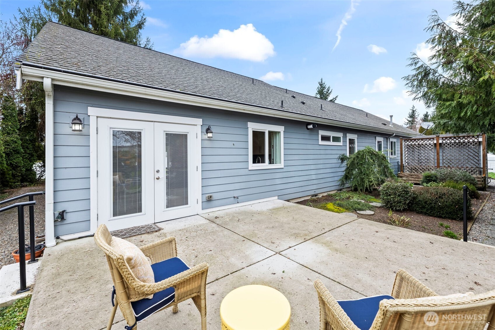 4925 Harbor View Drive NE, Tacoma, WA 98422