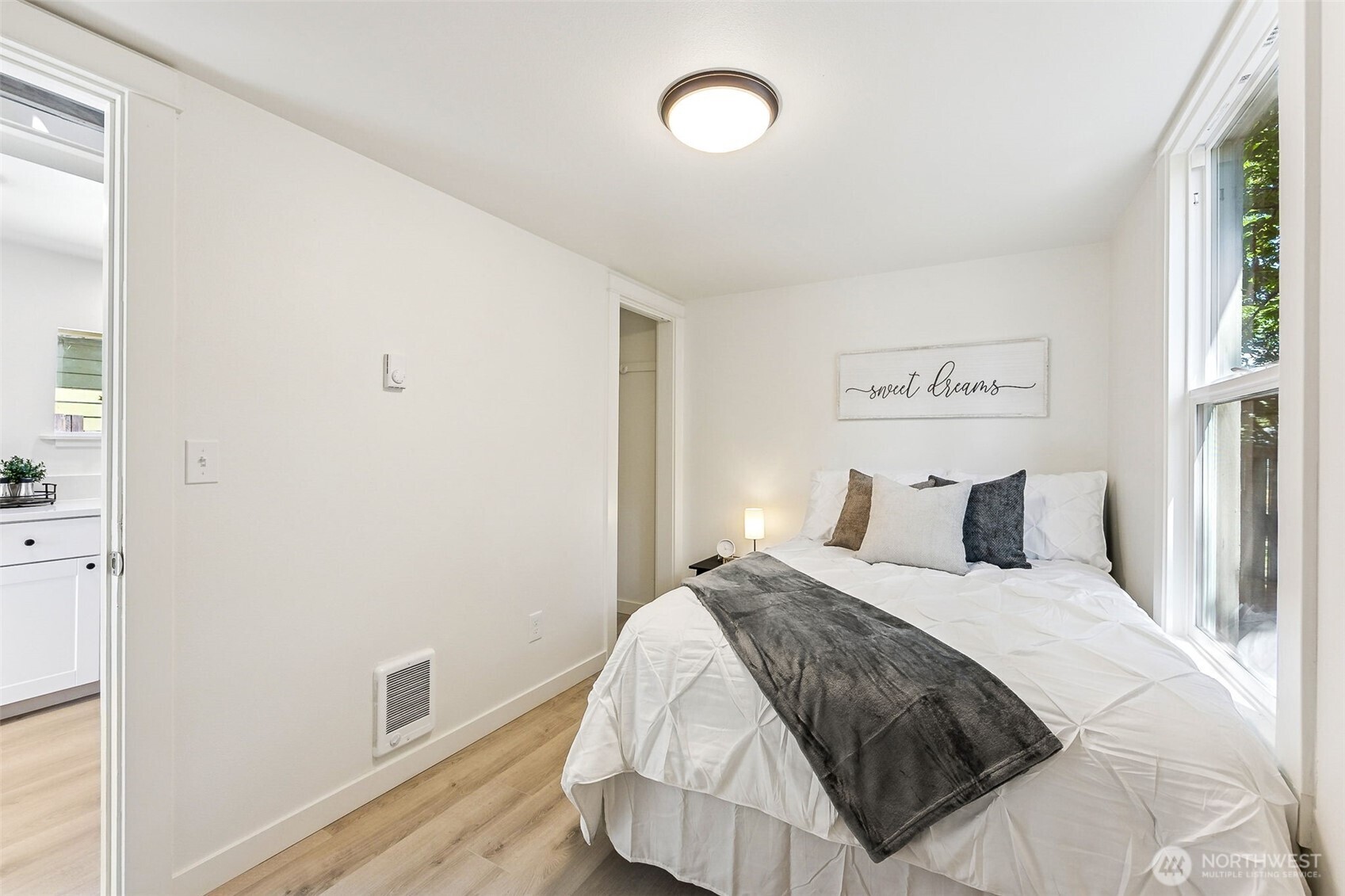 930 S M Street , Tacoma, WA 98405