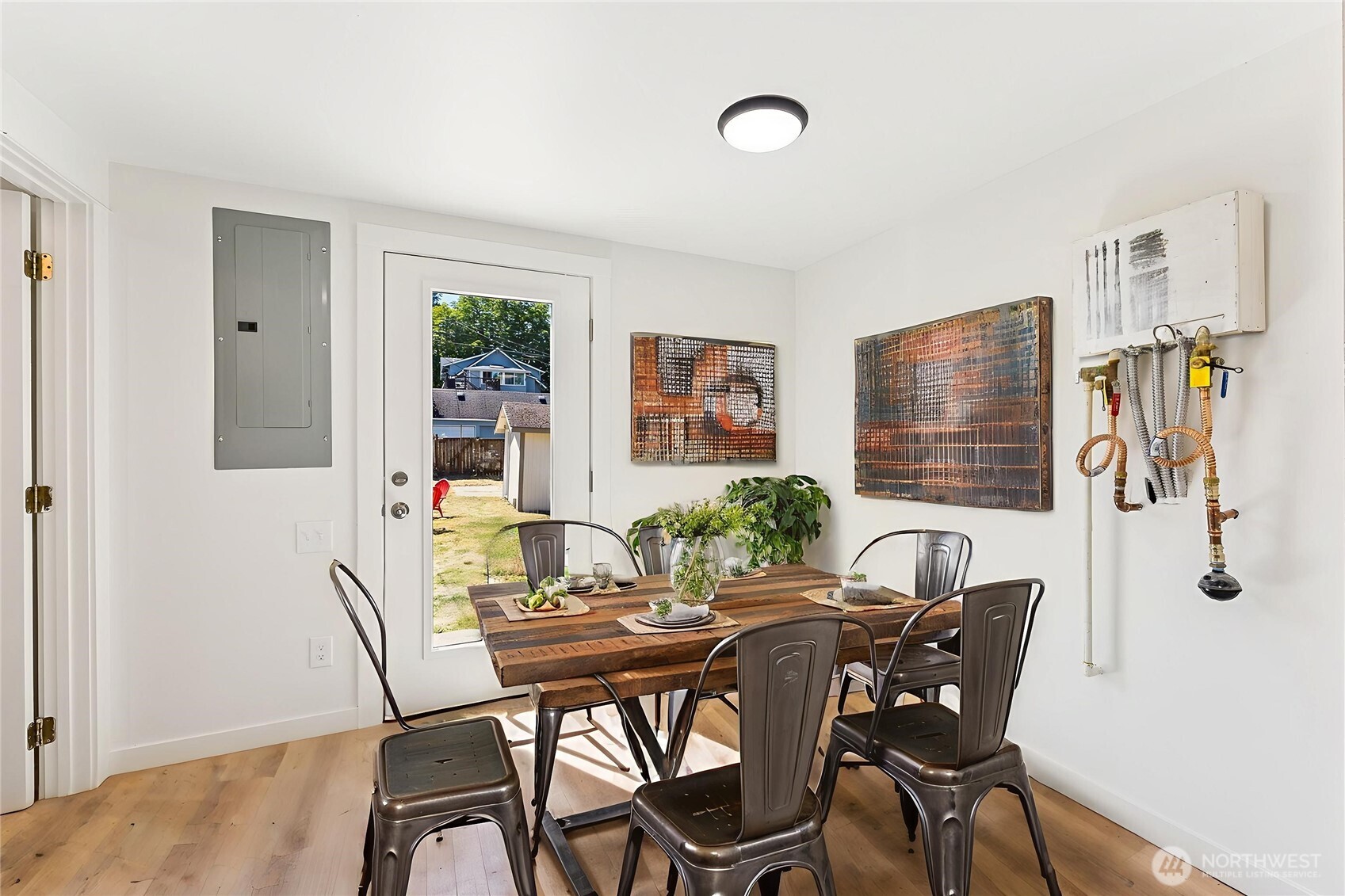 930 S M Street , Tacoma, WA 98405